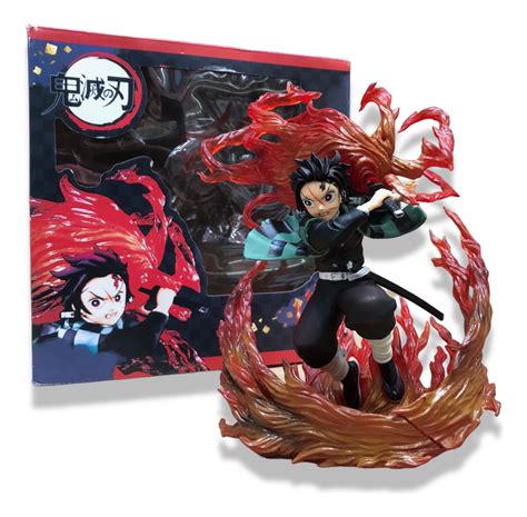 Detalle de una figura de Tanjiro Kamado