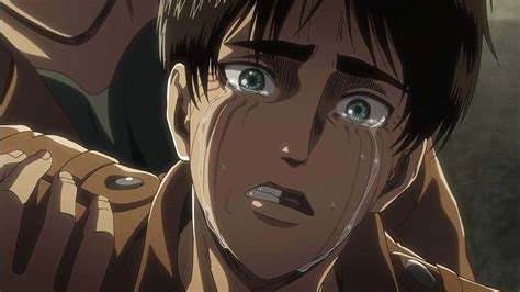 Eren Jaeger llorando por la muerte de su madre