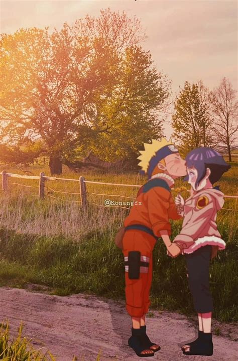 Hinata sosteniendo la nota de Naruto y el girasol.
