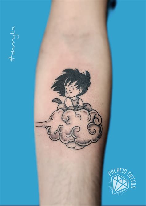 Tatuaje de la nube voladora y la esfera de dragón de 1 estrella
