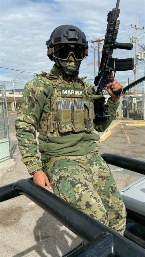Uniforme de recluta de la Marina