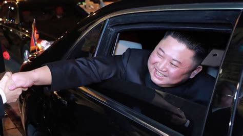 Infancia de Kim Jong-un rodeado de lujos