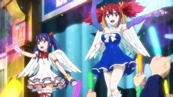 Sherria y Wendy actuando como 