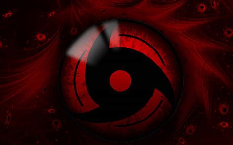 Ojo Sharingan en movimiento con remolinos rojos y negros