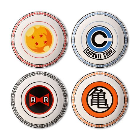 Primer plano de los 4 emblemas de los platos de Dragon Ball
