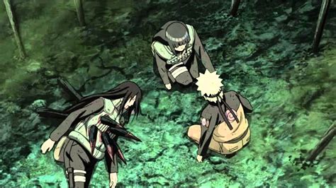 Hinata consolando a Naruto tras la muerte de Neji