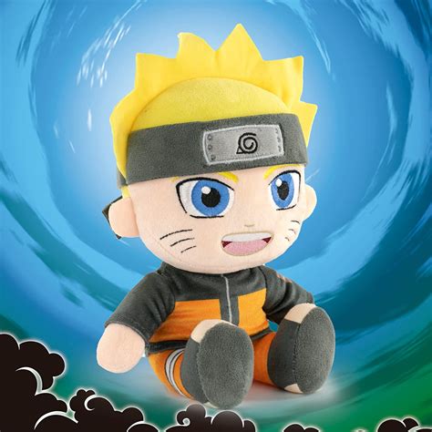 Detalle de la etiqueta de licencia oficial de un peluche de Naruto