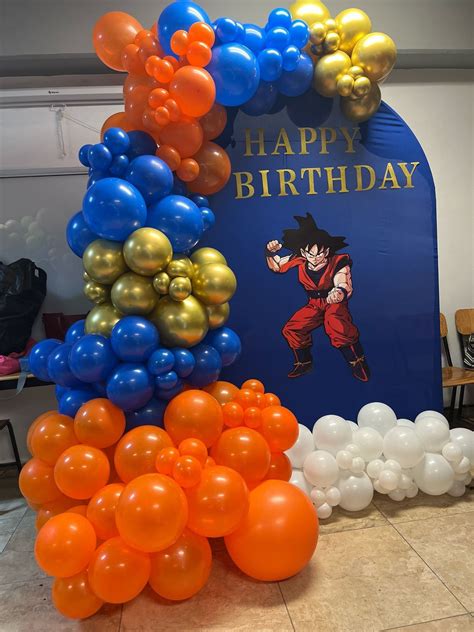 Decoración colgante temática de Dragon Ball Z