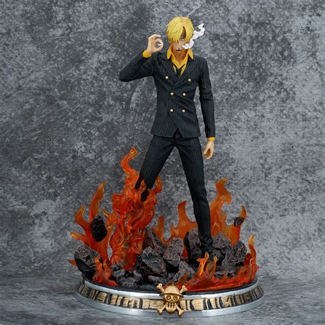 Figura de Sanji de One Piece en pose de acción