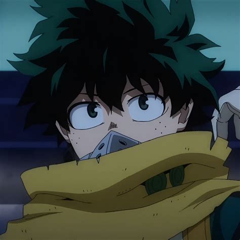 Izuku Midoriya transformado en dragón