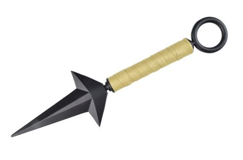 Ilustración de diferentes tipos de kunai de Naruto