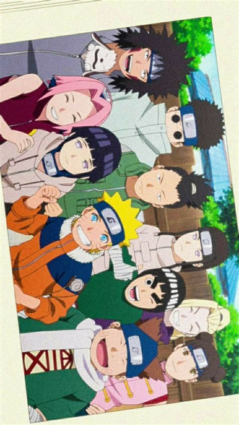 Naruto y sus amigos durante los Exámenes Chunin