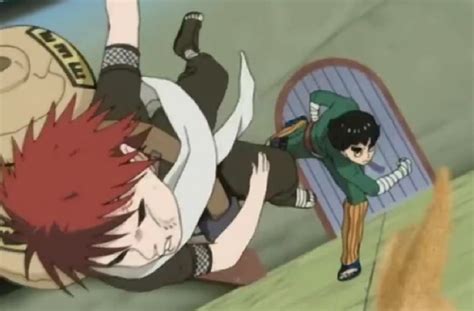 Rock Lee desatando el Loto Frontal contra Gaara