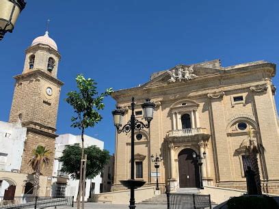 Fachada de la Iglesia de San Juan Bautista en Chiclana