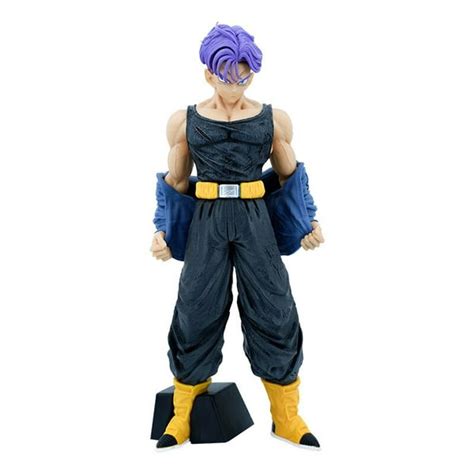 Galería de figuras de Trunks en diferentes transformaciones