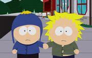 Tweek y Craig tomados de la mano en público