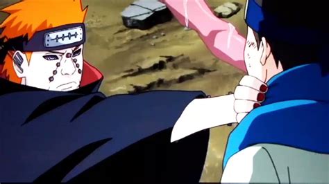 Konohamaru enfrentándose a Pain