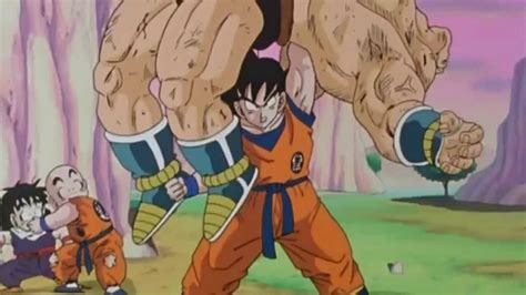 Goku en su máximo poder enfrentando a Nappa