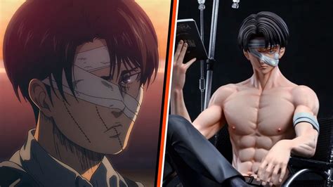 Figura de Levi Ackerman en pose de acción con Equipo de Maniobras Tridimensionales