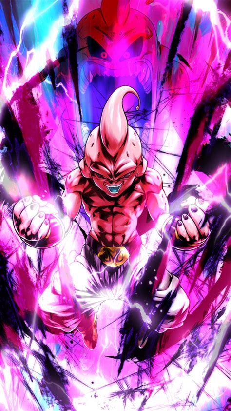 Kid Buu desatando su poder destructivo