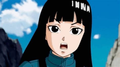 Mai del futuro curando a Trunks del futuro