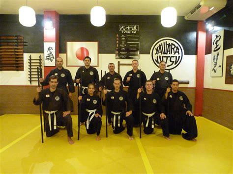 Maestro de Yawara Jutsu en posición de defensa