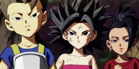 Cabba enseñando a Caulifla a transformarse en Super Saiyan