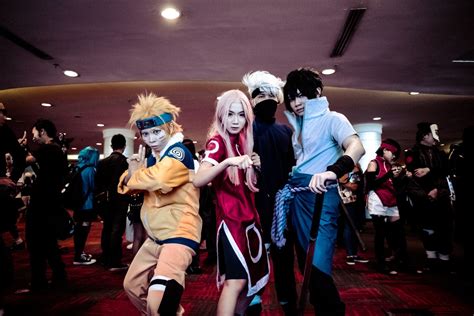 Cosplayers de Naruto en un evento
