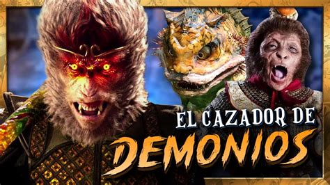 Cazador de demonios soplando una calabaza