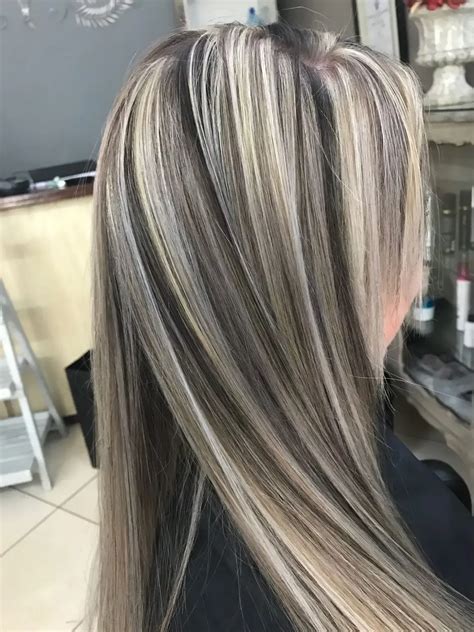 Esquema de aplicación de mechas en cabello