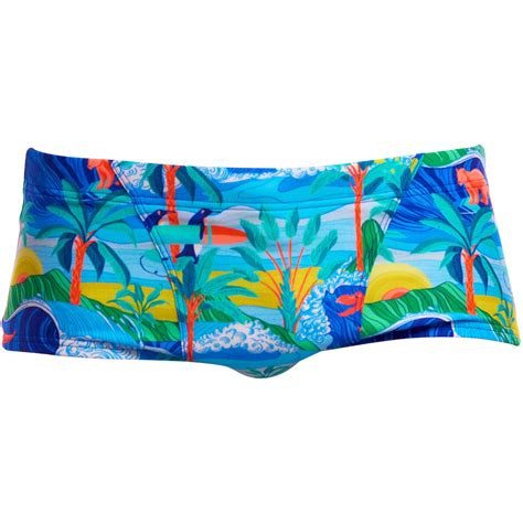 Diseño de bañador Funky Trunks con estampado de cactus
