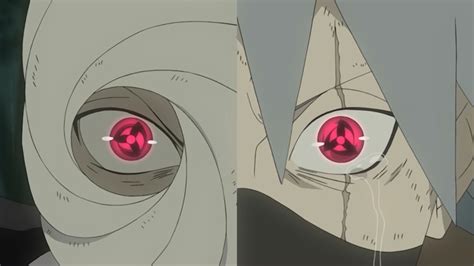 Obito y Kakashi despertando el Mangekyo Sharingan