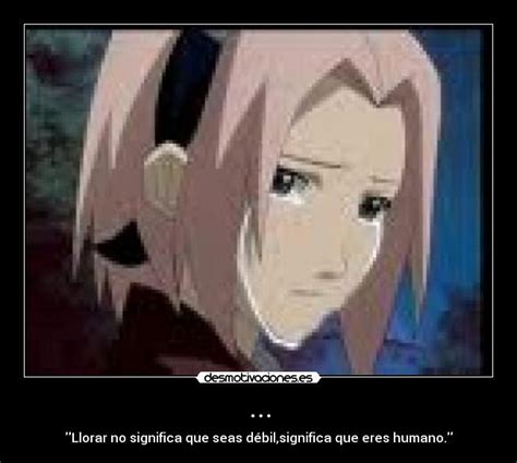 Sakura llorando mientras es atacada