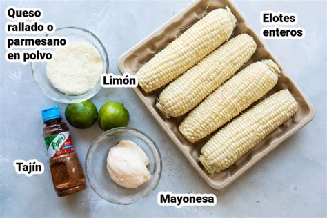 Infografía con los ingredientes y pasos para preparar un cóctel Hurricane