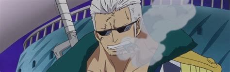 Smoker con su Jitte y cigarros