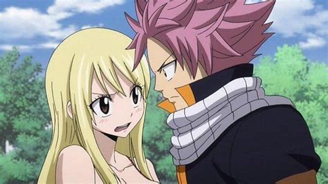 Natsu y Lucy interactuando de forma amistosa