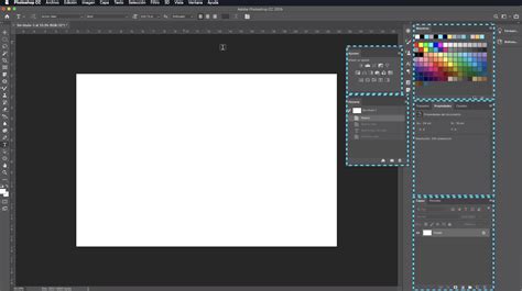 Interfaz de Adobe Photoshop con herramientas de dibujo