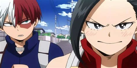 Momo Yaoyorozu y Shoto Todoroki en la sala común de la U.A.
