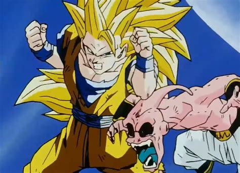Goku en Super Saiyajin 3 luchando contra Janemba