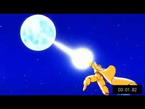 Piccolo destruyendo la Luna