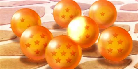 Representación artística de las Super Dragon Balls, del tamaño de planetas