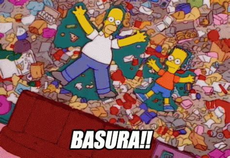 Homer Simpson tirando basura