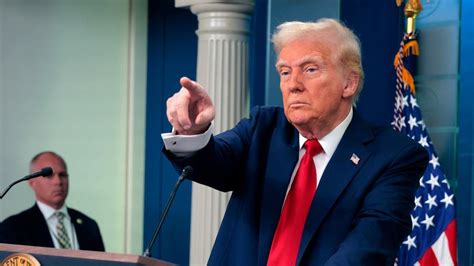 Foto de Donald Trump en una rueda de prensa de la Casa Blanca.