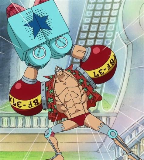 Franky realizando una pose 