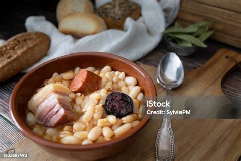 Plato típico asturiano: Fabada