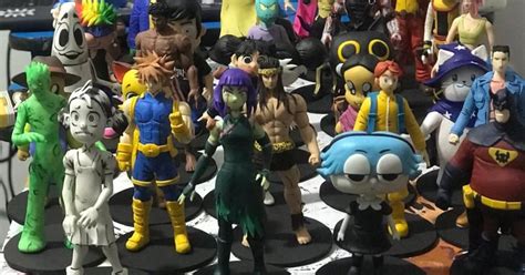 Figuras de personajes de cómic