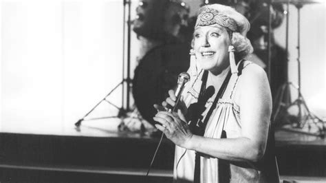 Mary Santpere en el escenario