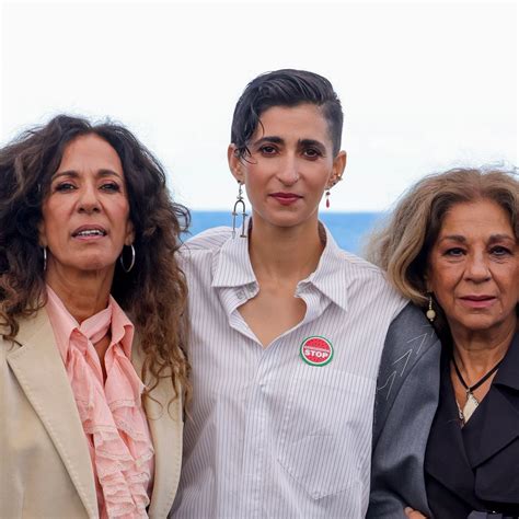 Familia Pierce al completo