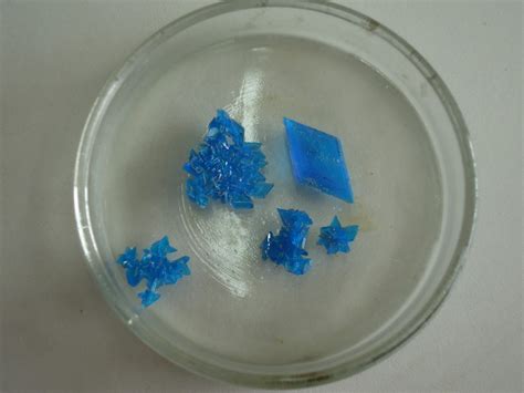 Cristales formados en laboratorio