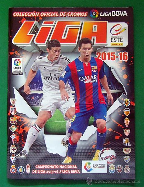Álbumes de cromos de fútbol de diferentes épocas